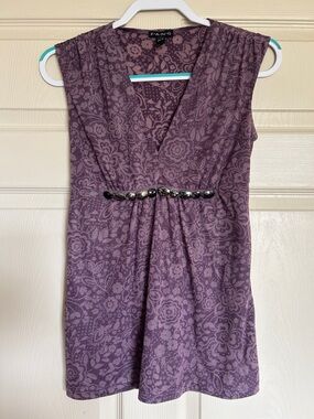FANG Lavender Floral V-Neck Tunic with Jeweled Waist